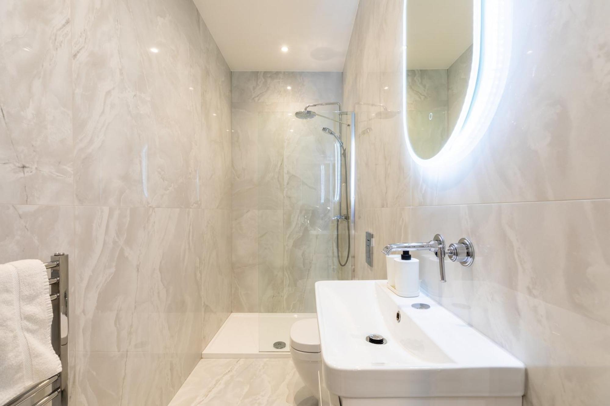 The Chapter - Mayfair Residences Лондон Екстер'єр фото