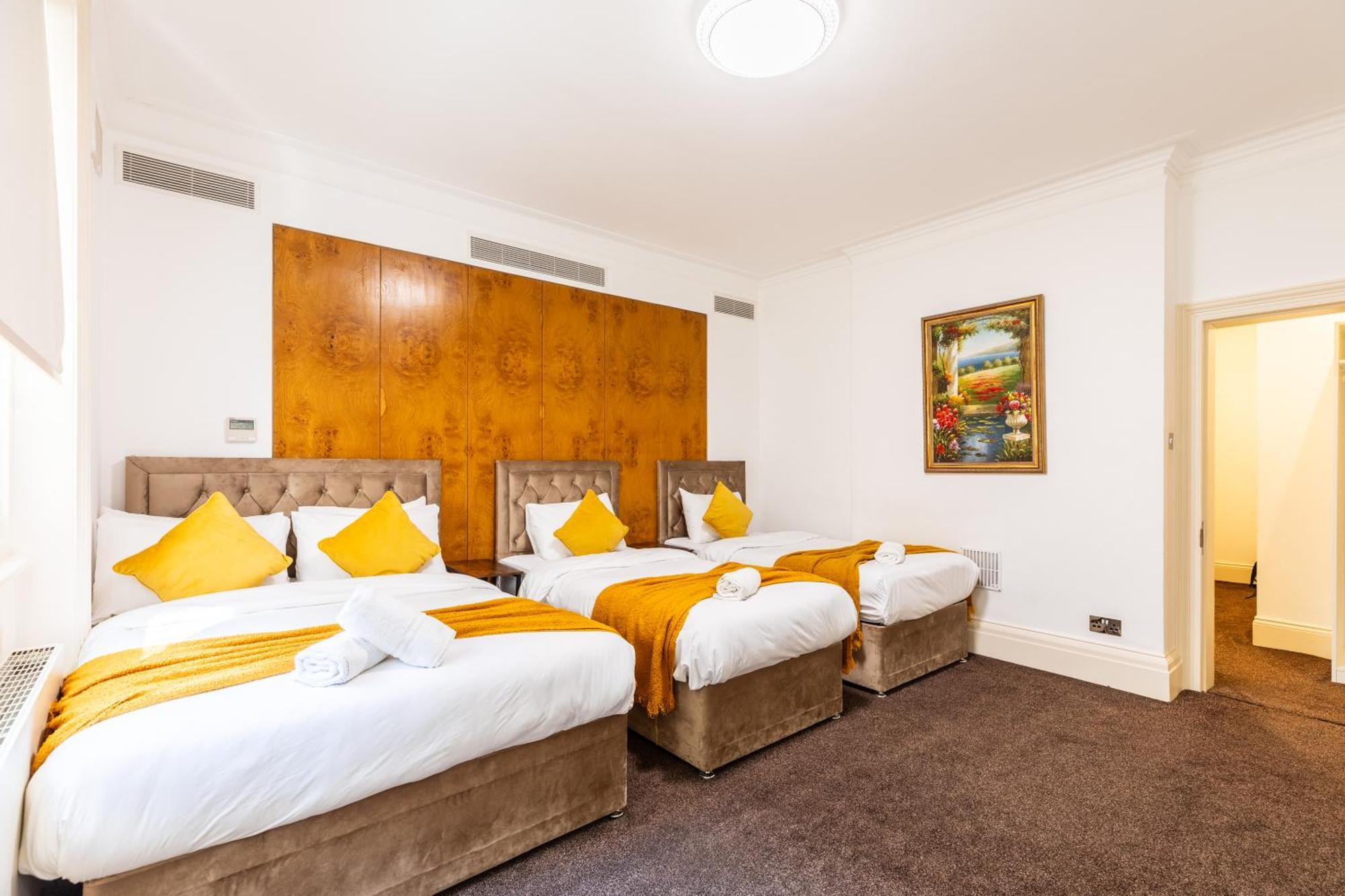 The Chapter - Mayfair Residences Лондон Екстер'єр фото