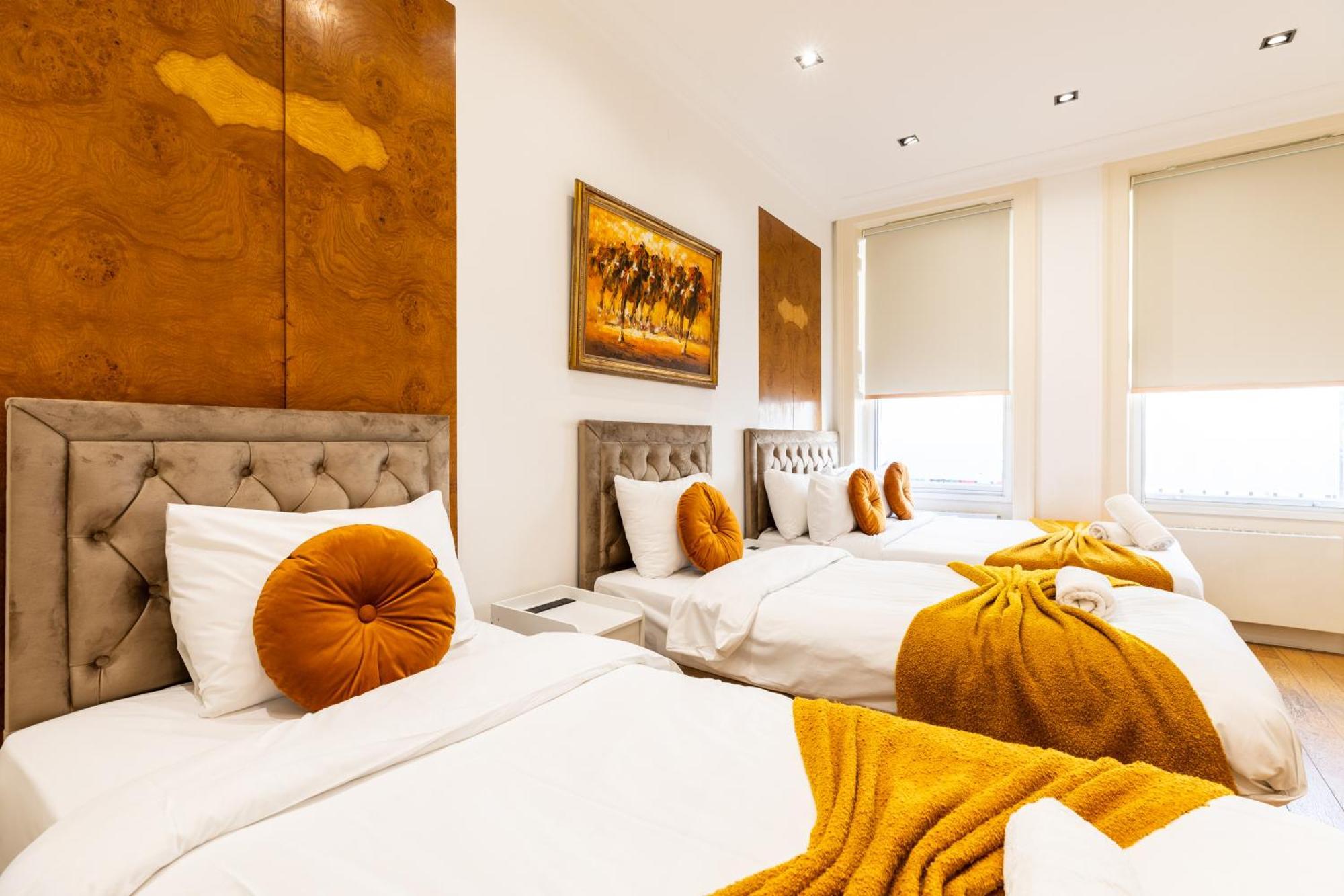 The Chapter - Mayfair Residences Лондон Екстер'єр фото