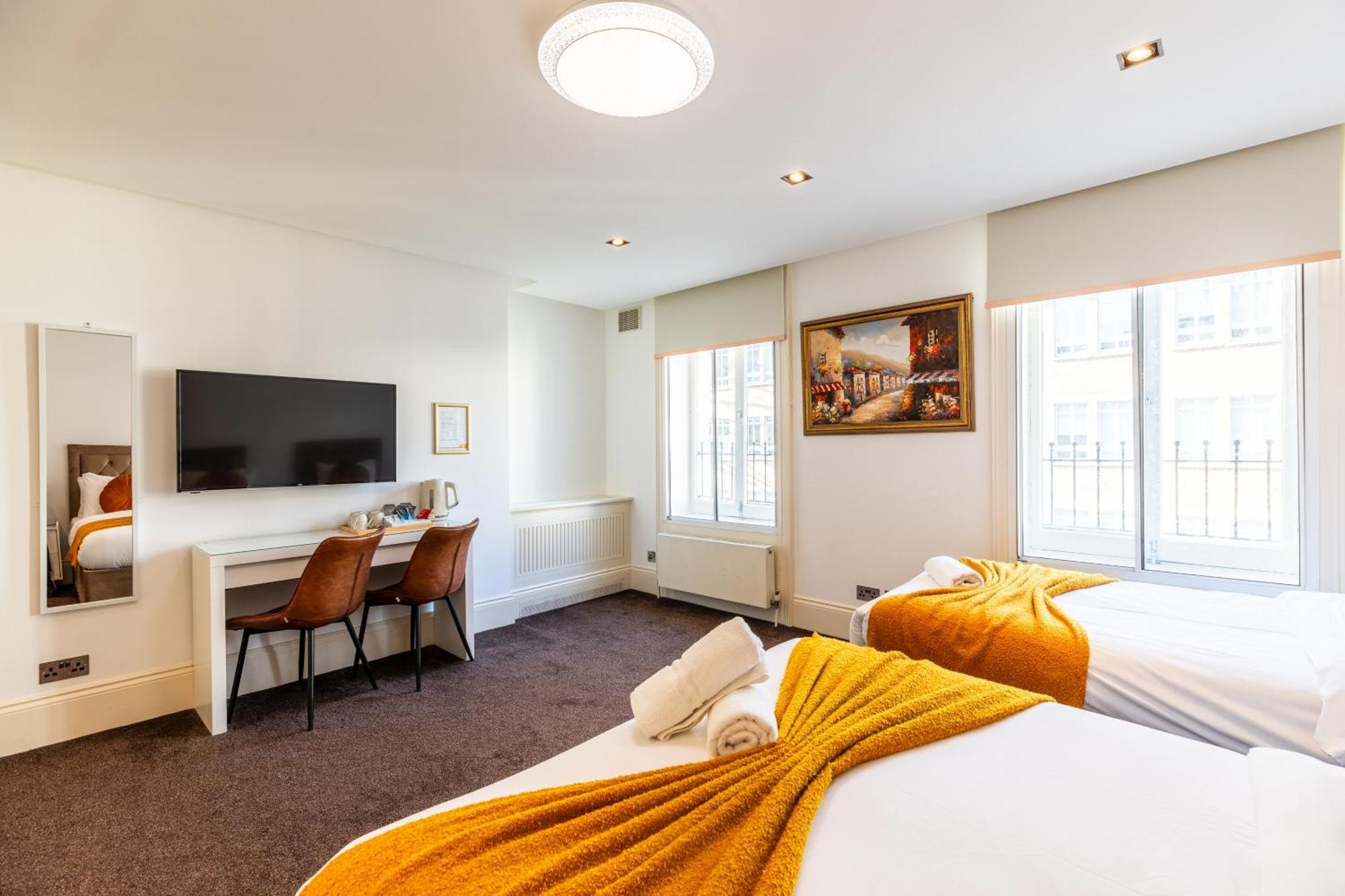 The Chapter - Mayfair Residences Лондон Екстер'єр фото